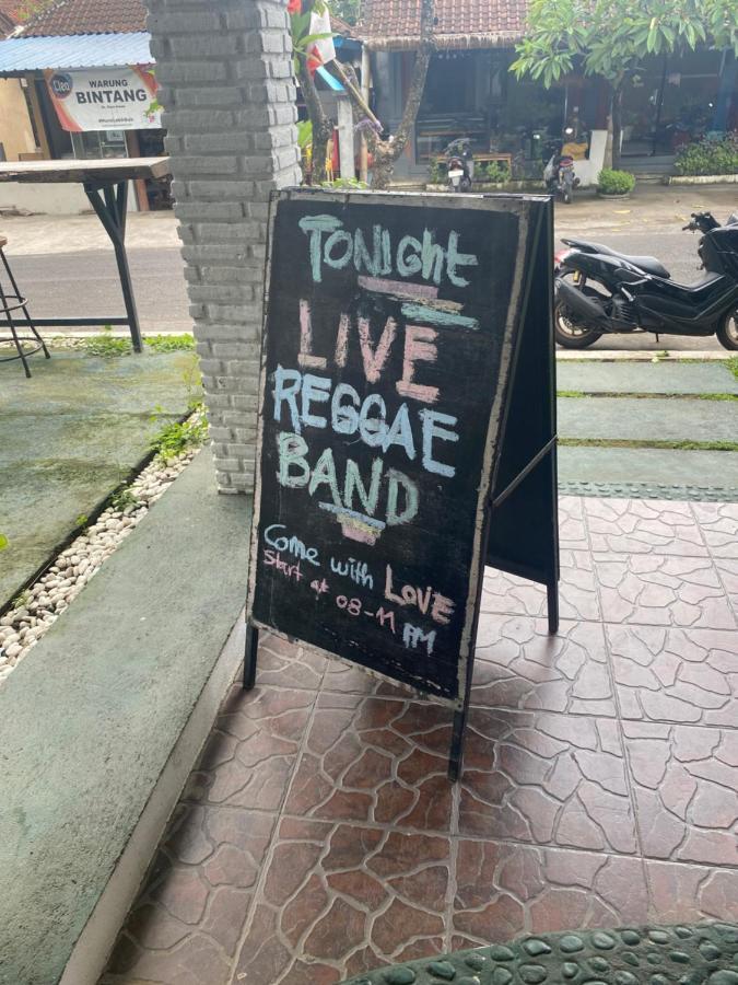 Paca'S Reggae Bar & Hostel Ambat エクステリア 写真